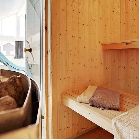 Luxury Pool Retreat By Sea - By Traum Bogense