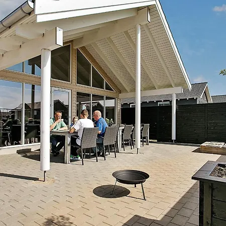 Luxury Pool Retreat By Sea - By Traum Casa vacanze *